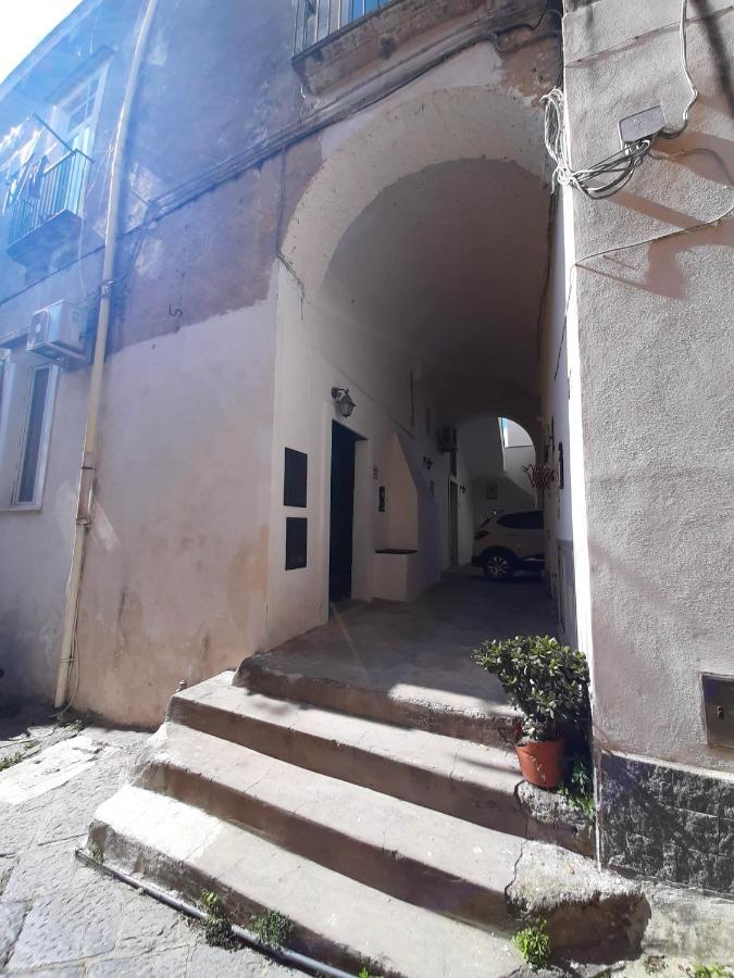 O' Suppigno - Historic House Apartamento Procida Exterior foto