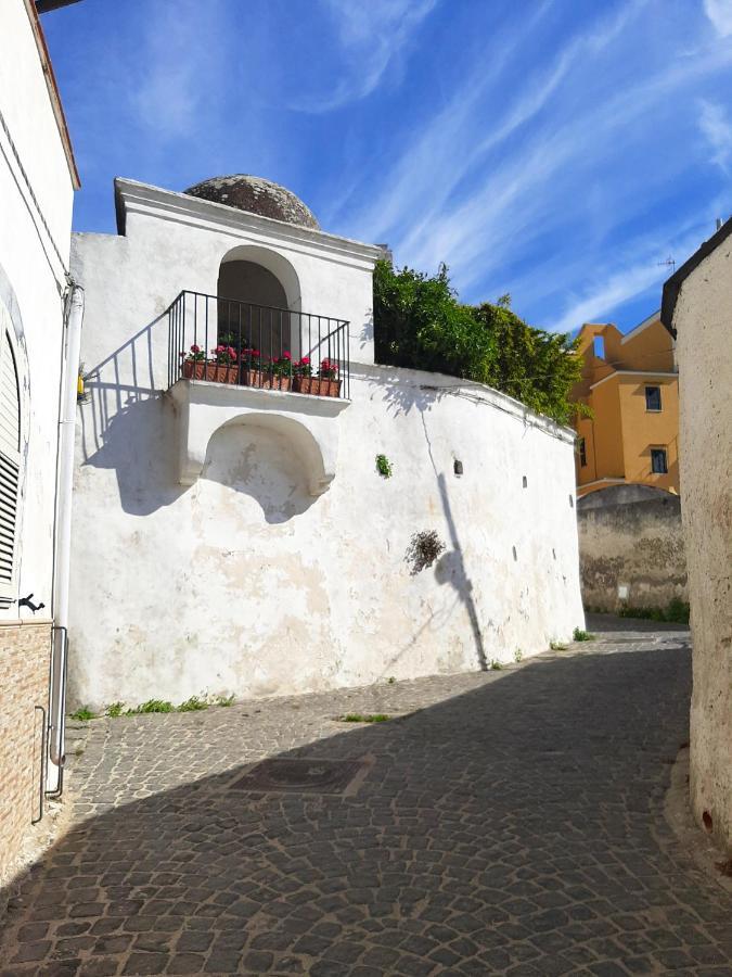 O' Suppigno - Historic House Apartamento Procida Exterior foto